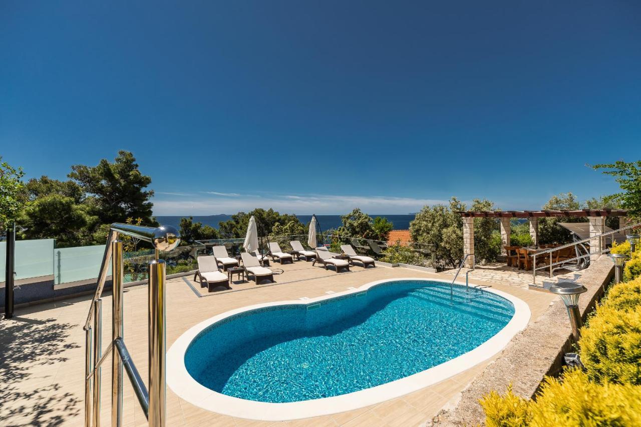 Apartments Separovic Prizba Luaran gambar